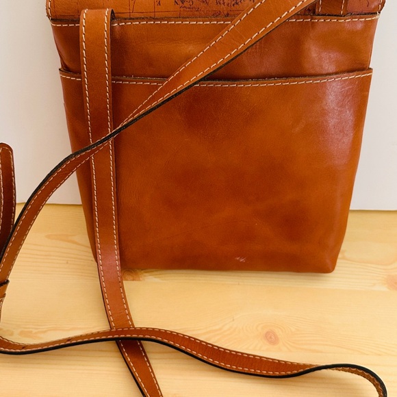 Patricia Nash Brown Crossbody Bag with Map Design - Picture 12 of 13